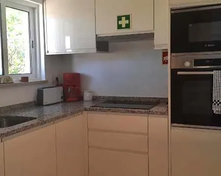 Sleeps 6 Air Con Wifi Villa