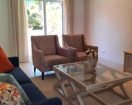Sleeps 6 Air Con Wifi *