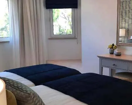 Sleeps 6 Air Con Wifi *